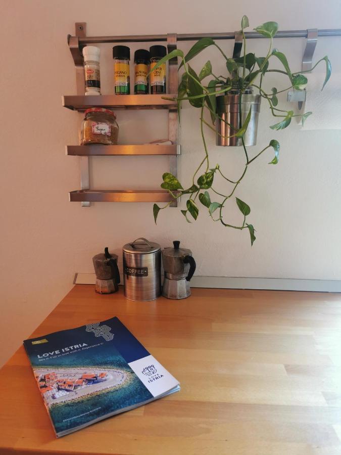 Istrian Old Town Apartment โคเปร์ ภายนอก รูปภาพ