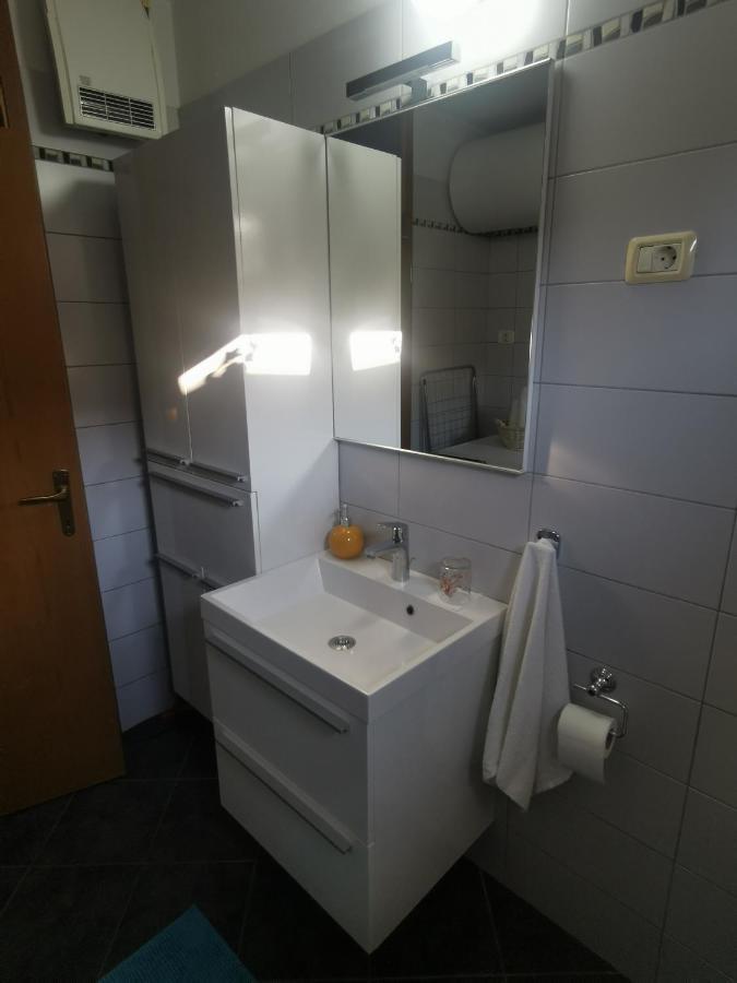Istrian Old Town Apartment โคเปร์ ภายนอก รูปภาพ