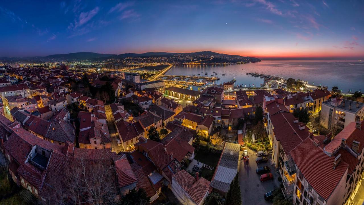 Istrian Old Town Apartment โคเปร์ ภายนอก รูปภาพ