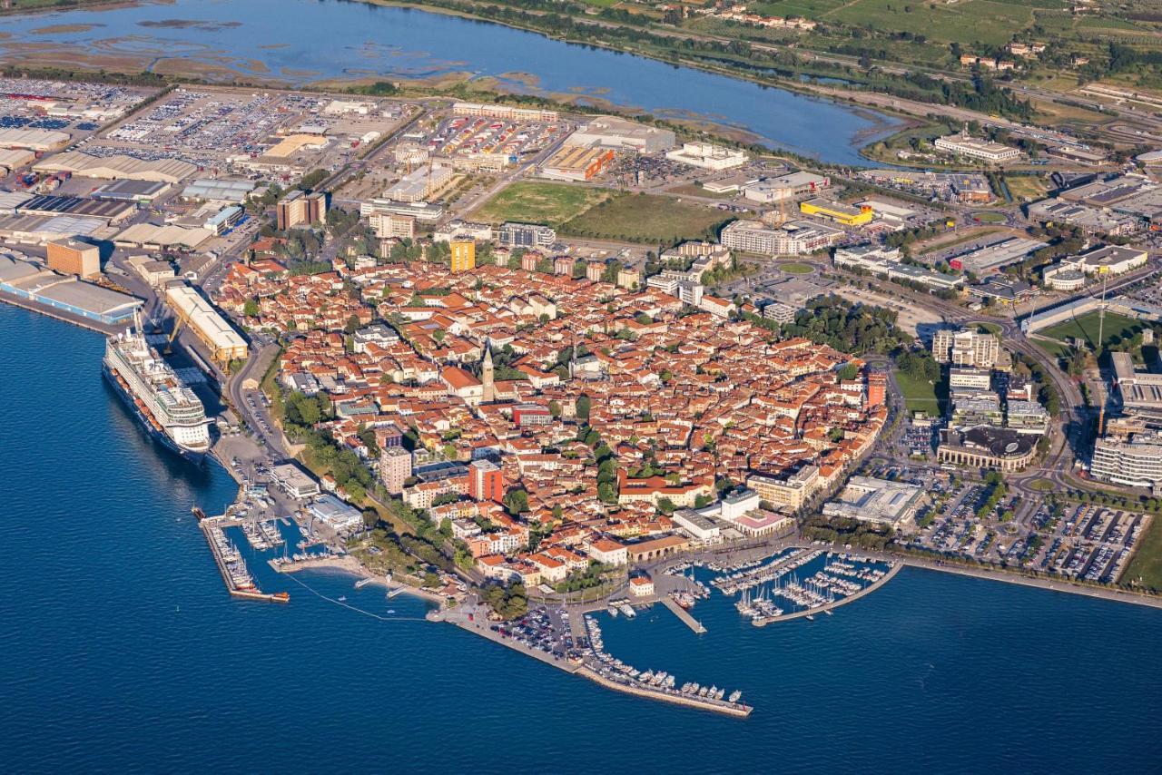 Istrian Old Town Apartment โคเปร์ ภายนอก รูปภาพ